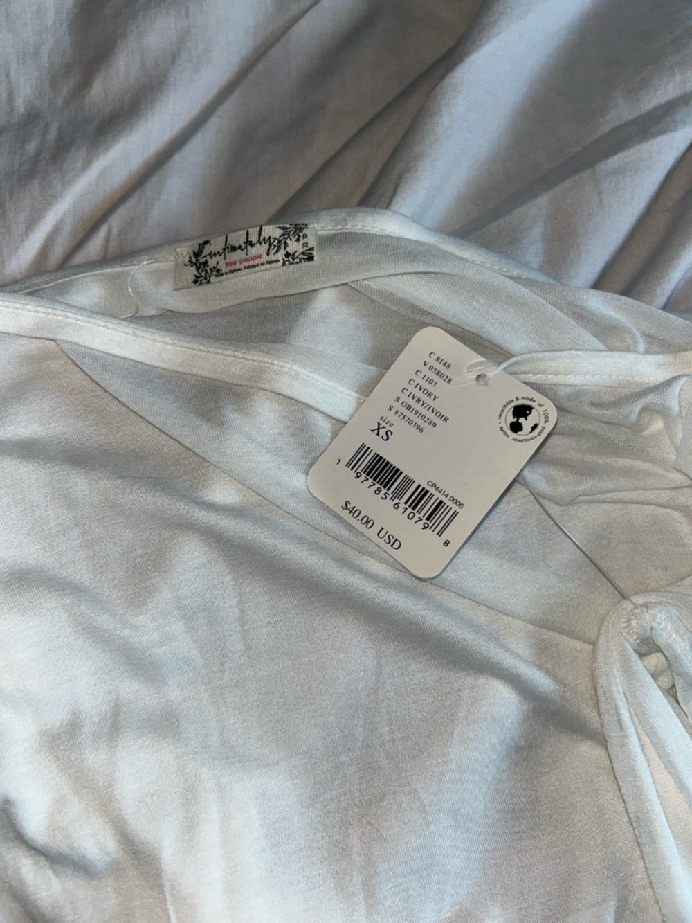 NWT On Air Long Sleeve by Intimately at Free People in
Ivory, Size: XS - Picture 6 of 6
